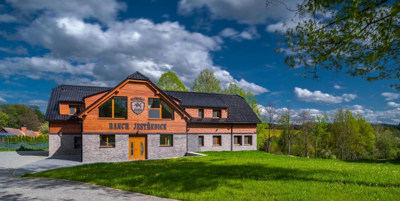 Ranch Jestrebice Hotel Hermanicky Exterior photo